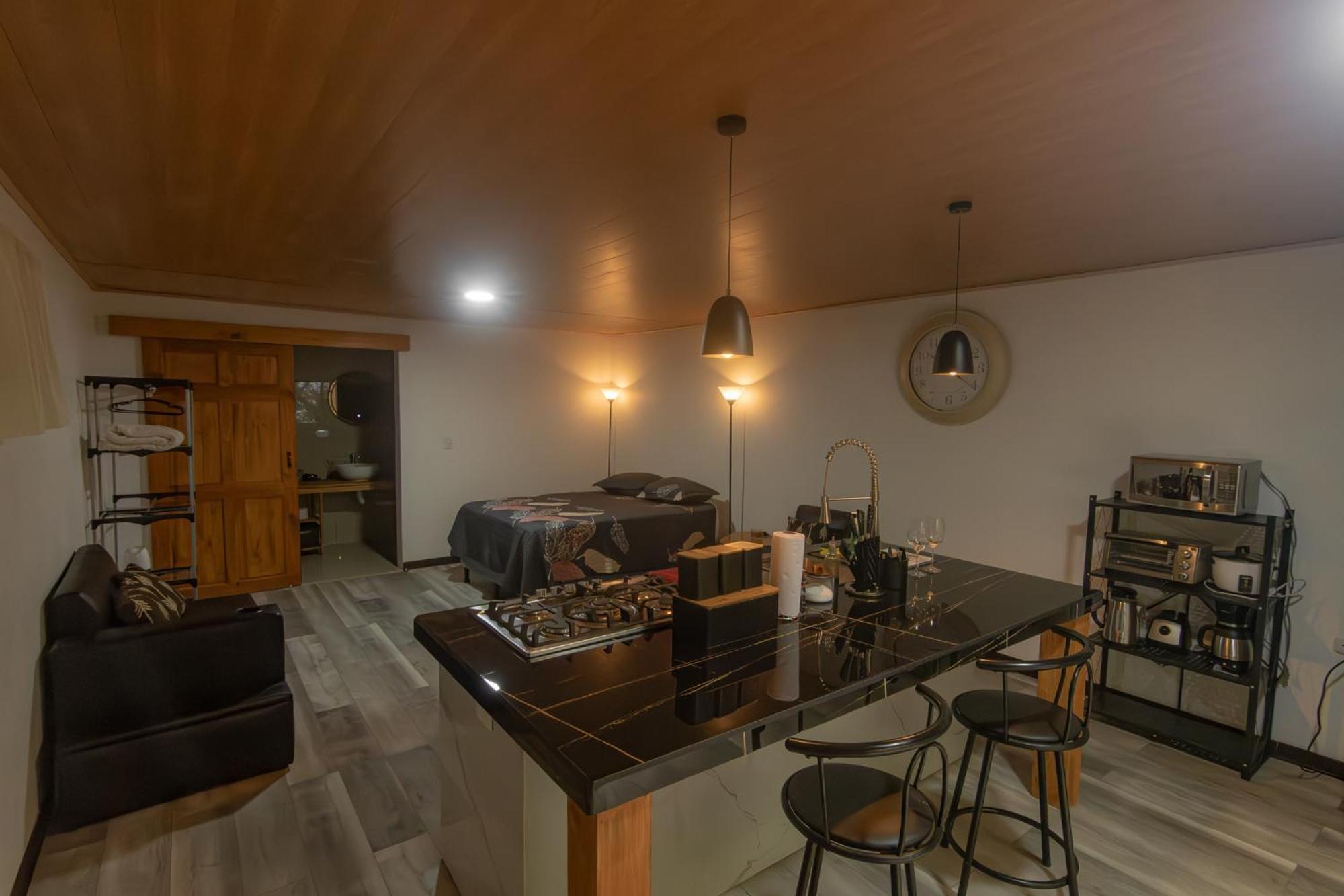 Narica Apartment Monteverde Екстериор снимка